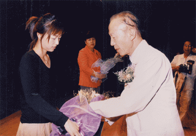 제2회 최우수상시상장면 한문부문